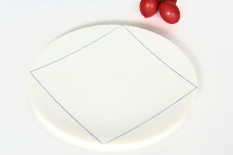 BLUE WHITE by Hiromi Daido