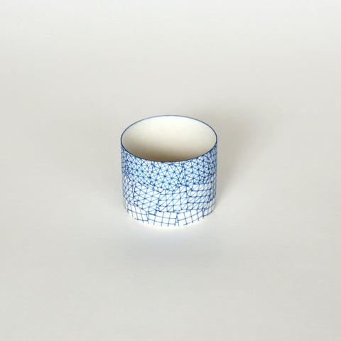 Blue x White KAKEAMI (Gradation) by Hiromi Daido