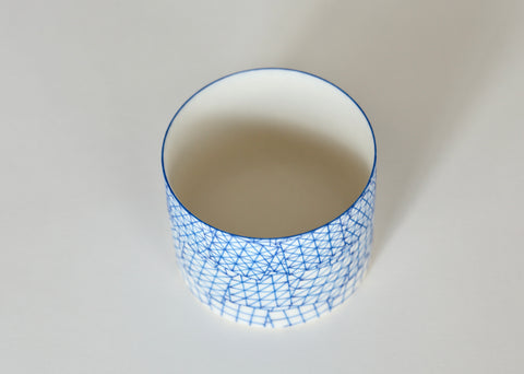 Blue x White KAKEAMI (Gradation) by Hiromi Daido