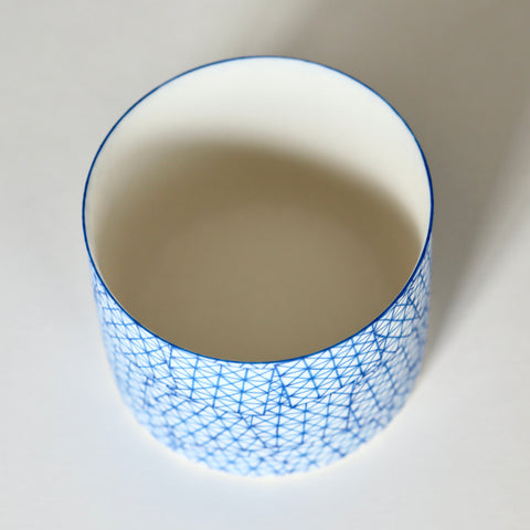 Blue x White KAKEAMI by Hiromi Daido