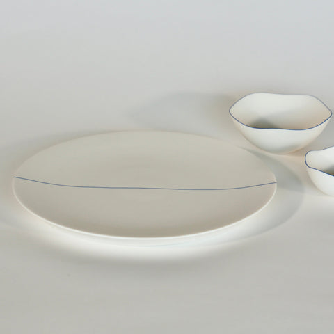 "Blue-White" Large Plate by Hiromi Daido